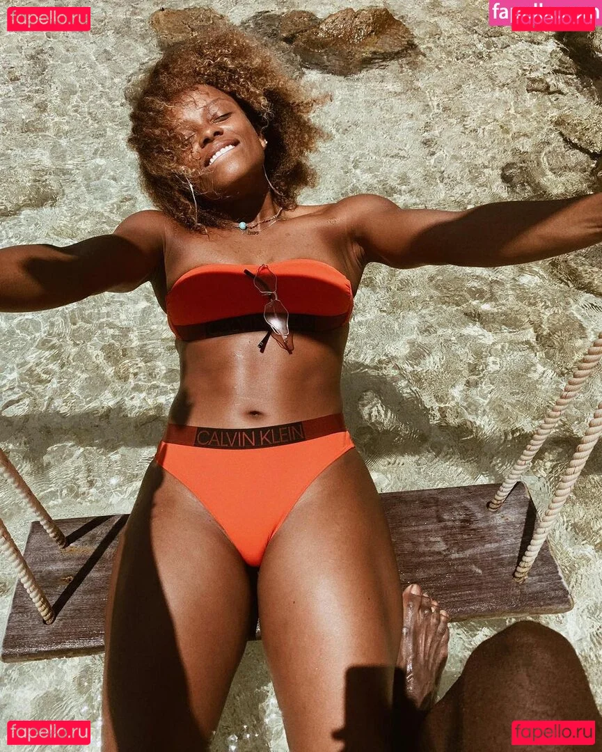 Fleur East Onlyfans Photo Gallery 
