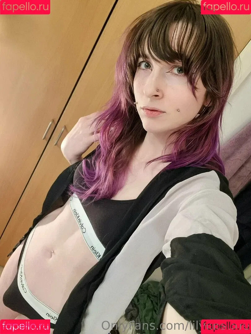 lilykitsune Onlyfans Photo Gallery 