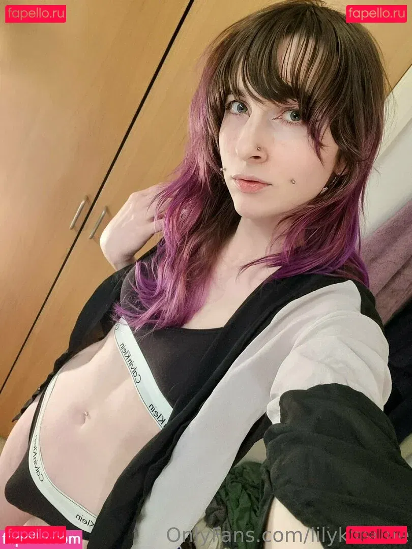 lilykitsune Onlyfans Photo Gallery 