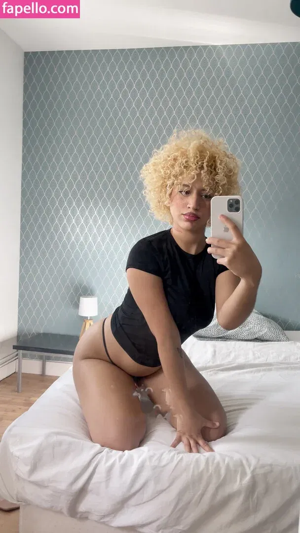 Feyee Onlyfans Photo Gallery 