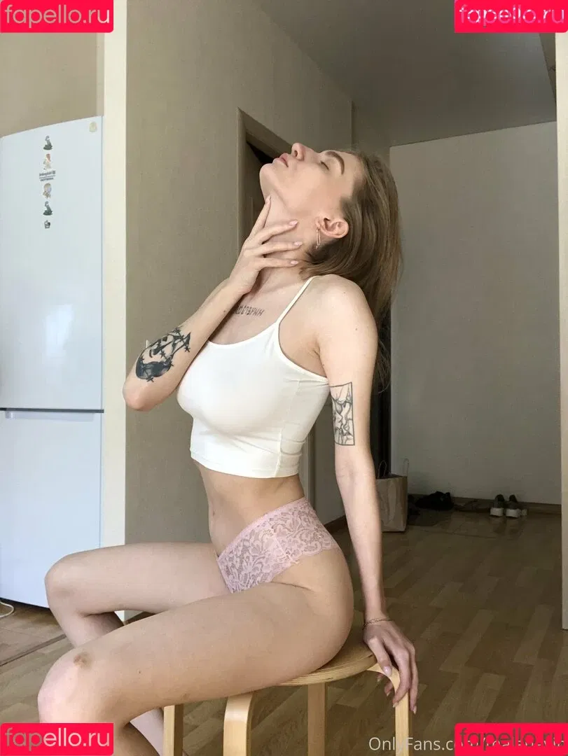 malenavip Onlyfans Photo Gallery 
