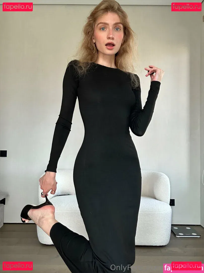 malenavip Onlyfans Photo Gallery 