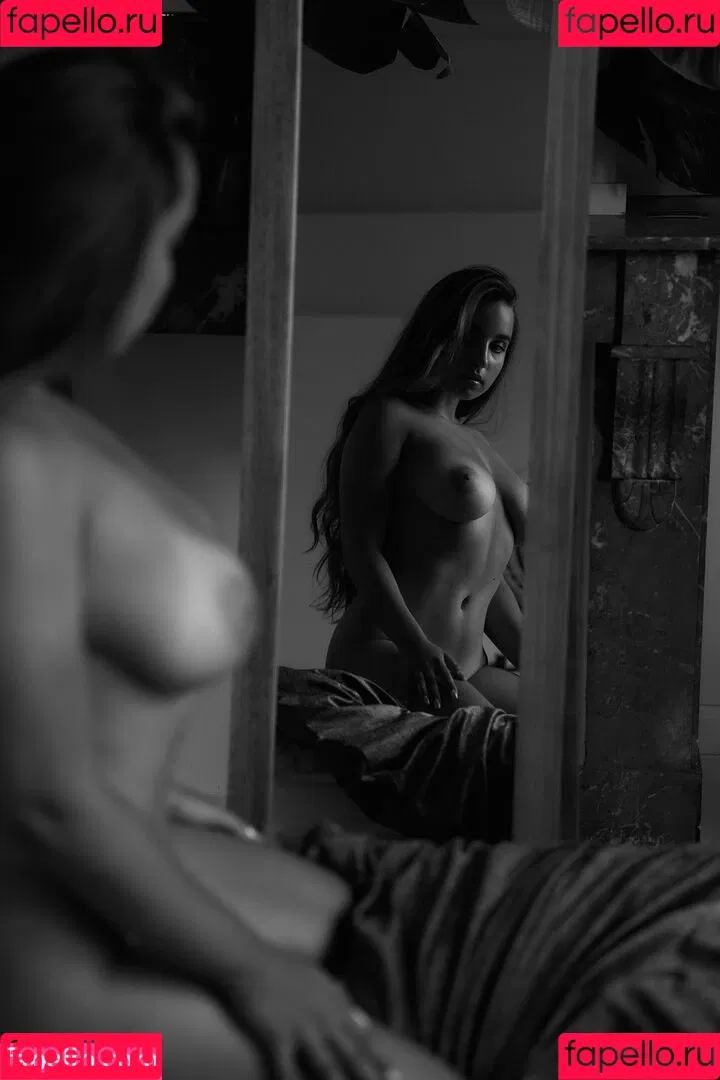 Céline Fairon Onlyfans Photo Gallery 