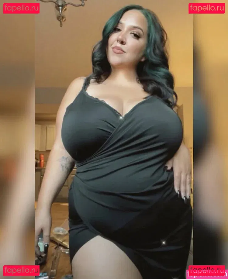 Juicy Jade Onlyfans Photo Gallery 