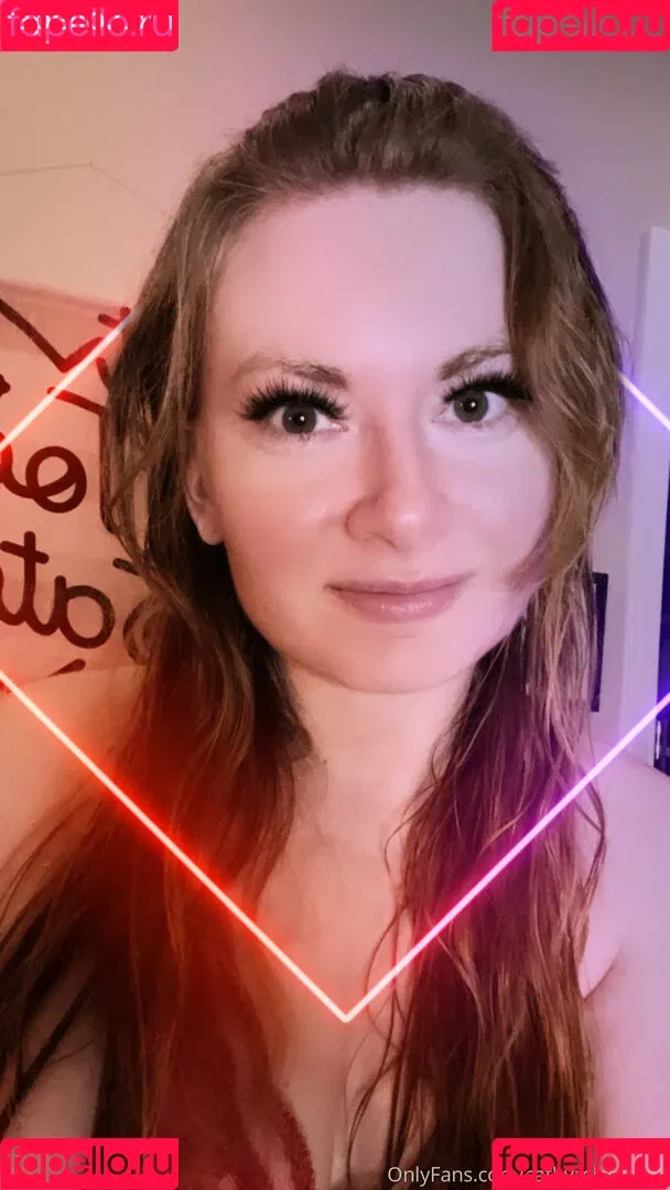 cathyreisenwitz Onlyfans Photo Gallery 