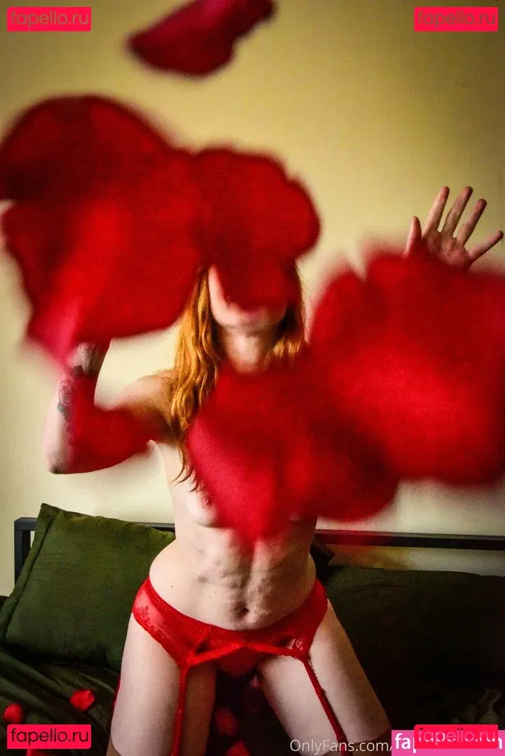 cathyreisenwitz Onlyfans Photo Gallery 