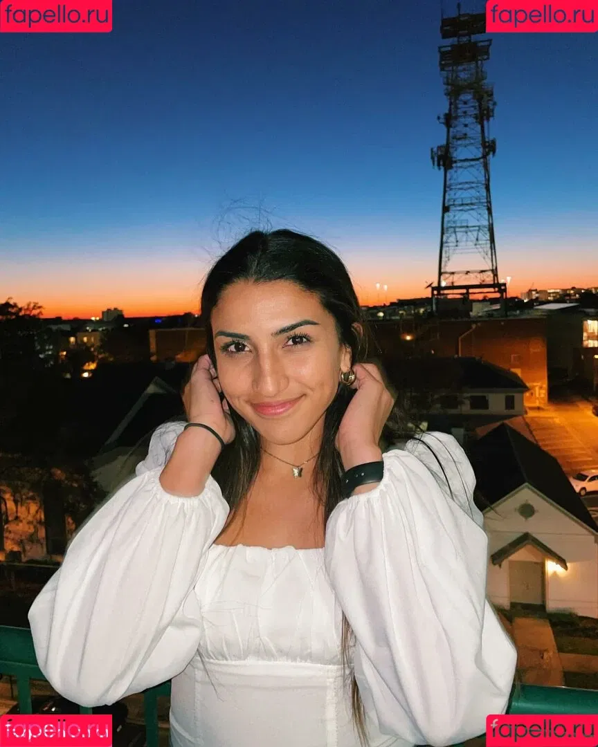 Anna DeLeon Onlyfans Photo Gallery 