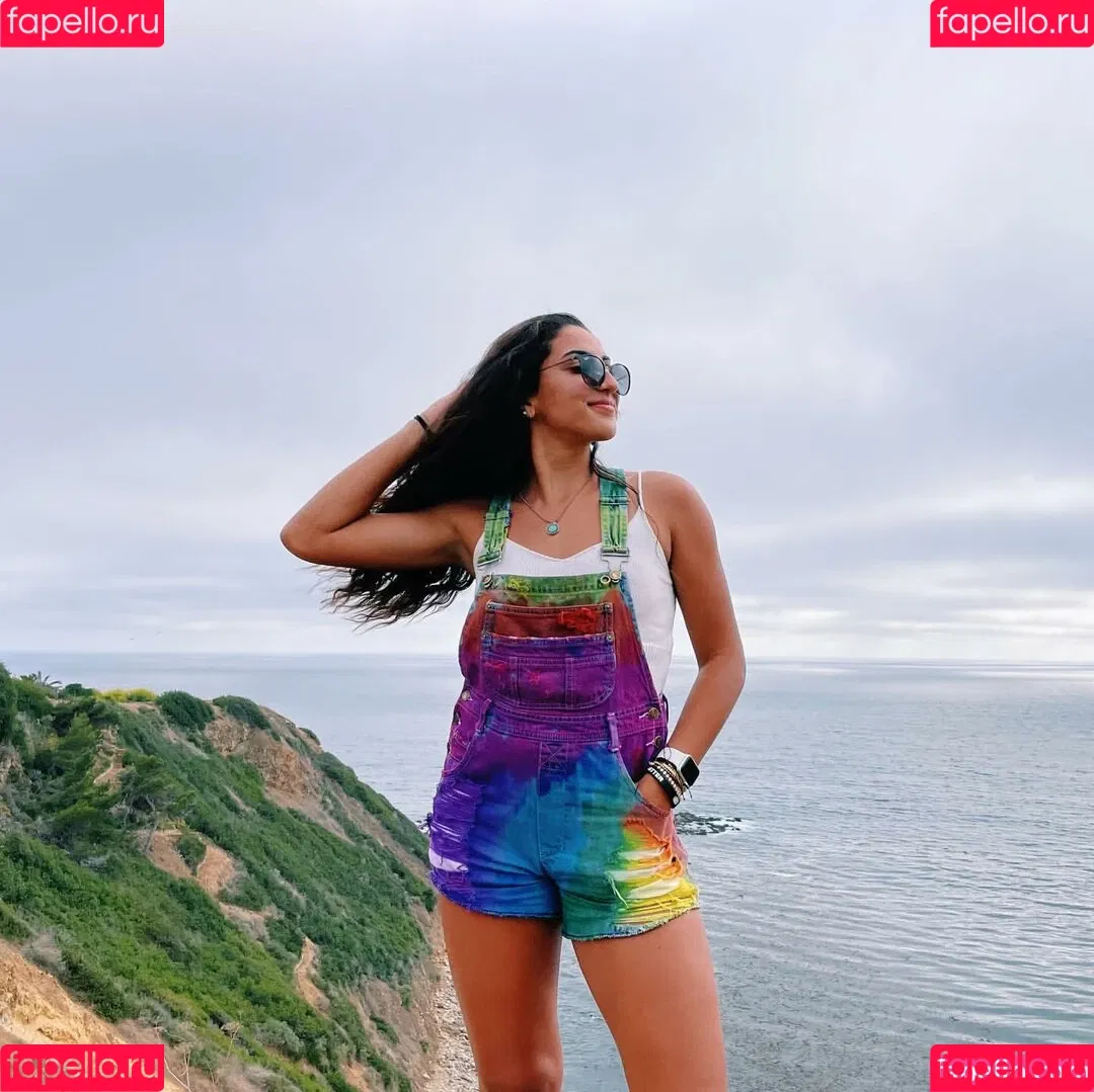 Anna DeLeon Onlyfans Photo Gallery 