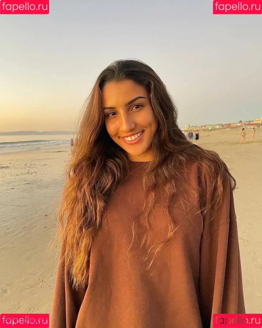 Anna DeLeon Onlyfans Photo Gallery 
