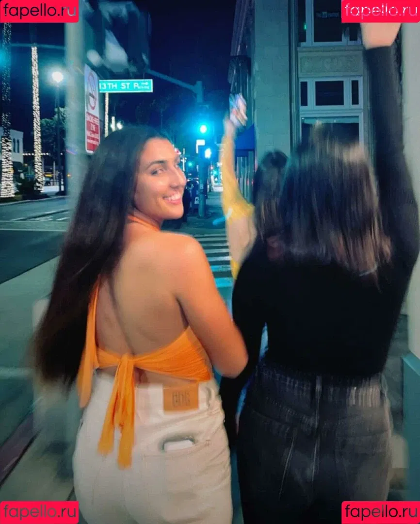 Anna DeLeon Onlyfans Photo Gallery 
