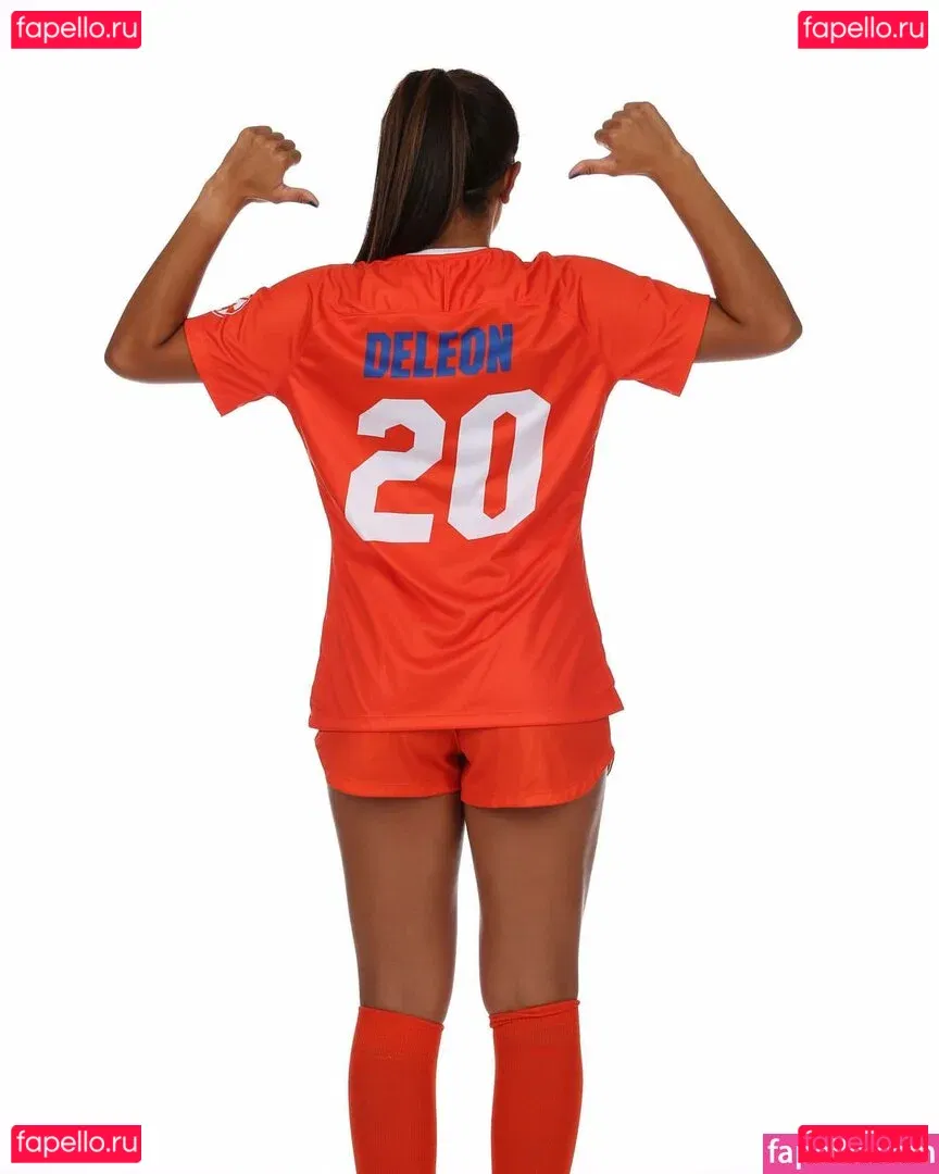 Anna DeLeon Onlyfans Photo Gallery 