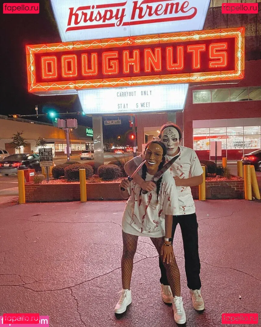 Anna DeLeon Onlyfans Photo Gallery 