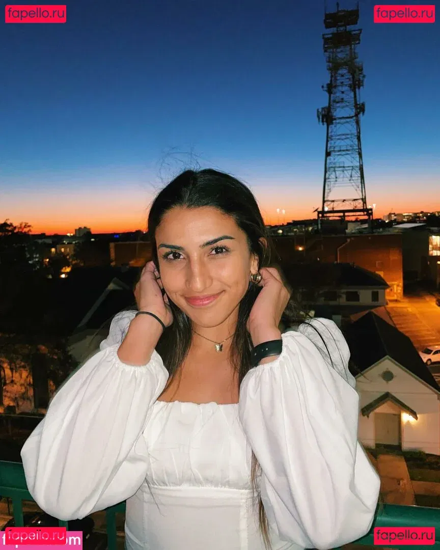 Anna DeLeon Onlyfans Photo Gallery 