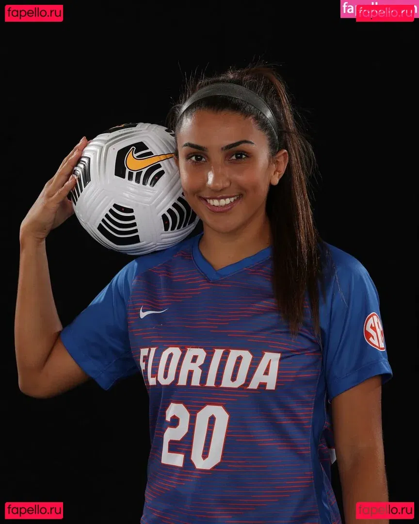 Anna DeLeon Onlyfans Photo Gallery 