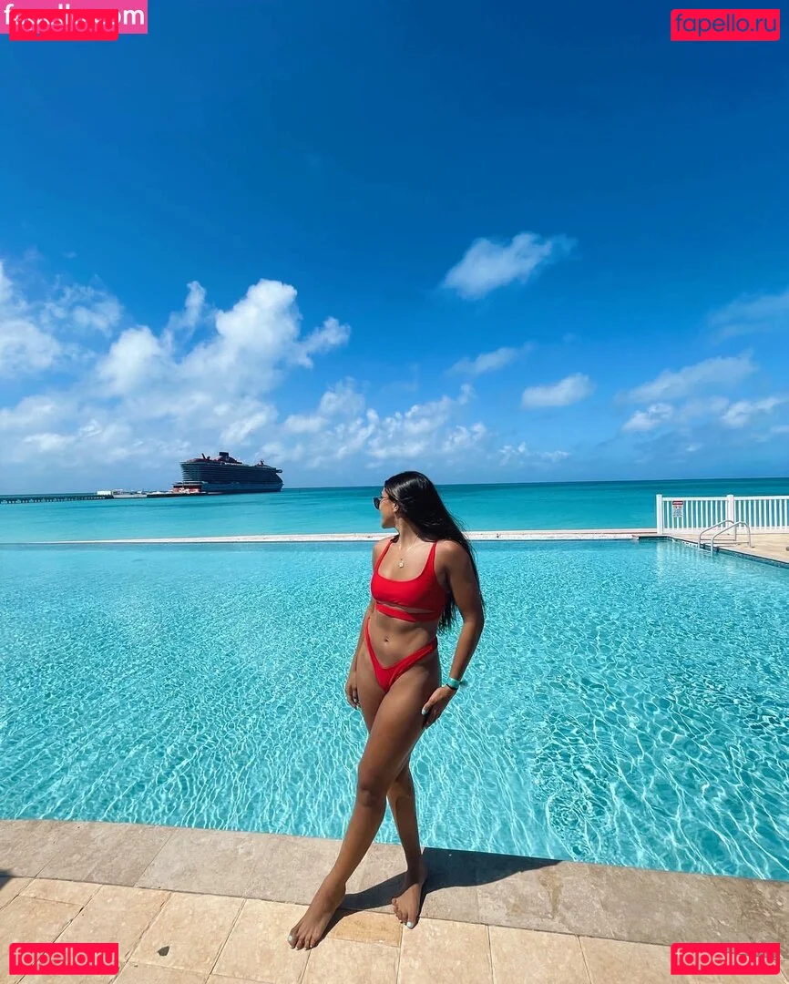 Anna DeLeon Onlyfans Photo Gallery 