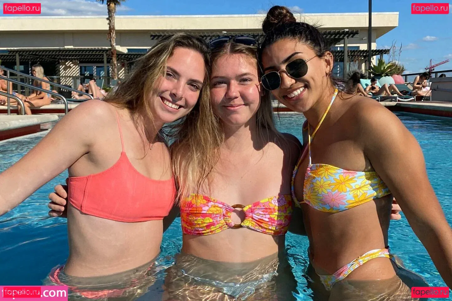 Anna DeLeon Onlyfans Photo Gallery 