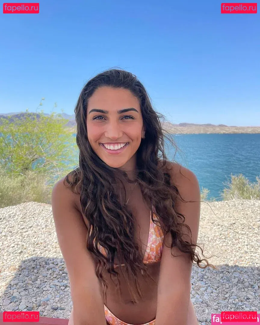 Anna DeLeon Onlyfans Photo Gallery 