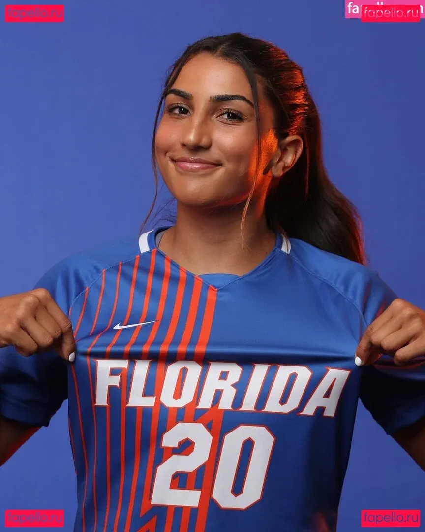 Anna DeLeon Onlyfans Photo Gallery 