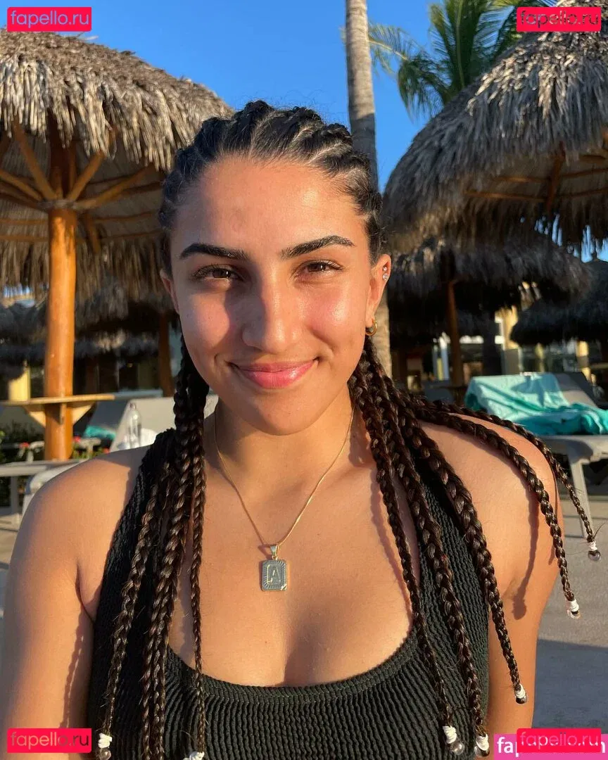 Anna DeLeon Onlyfans Photo Gallery 