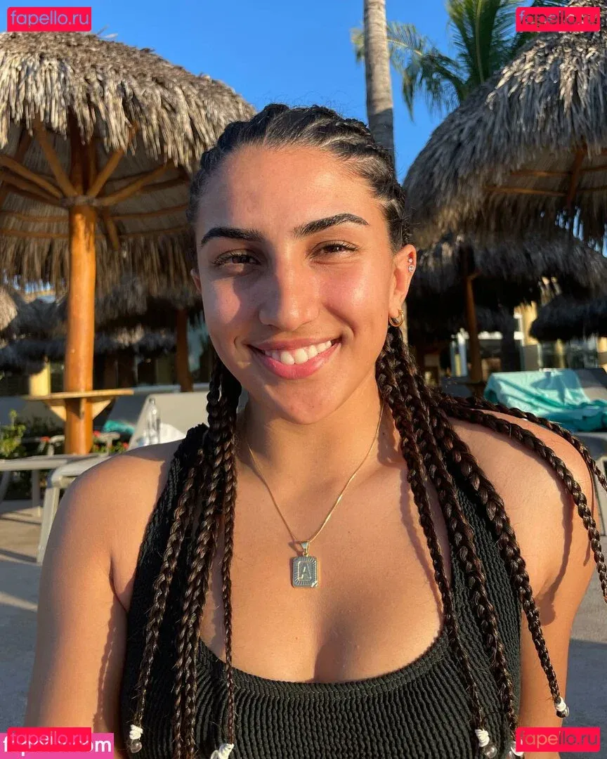 Anna DeLeon Onlyfans Photo Gallery 