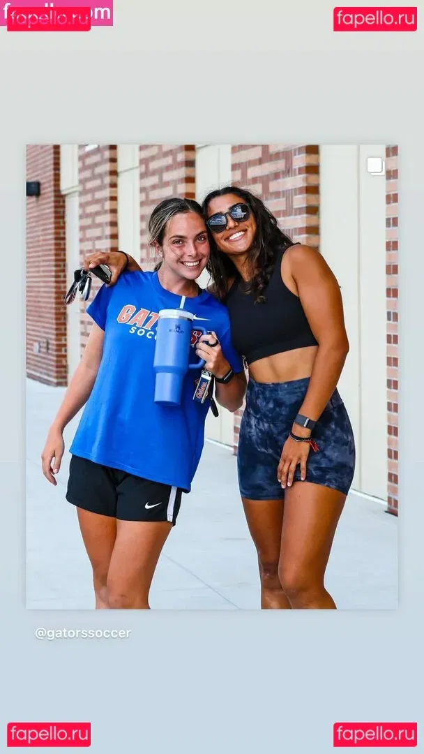 Anna DeLeon Onlyfans Photo Gallery 