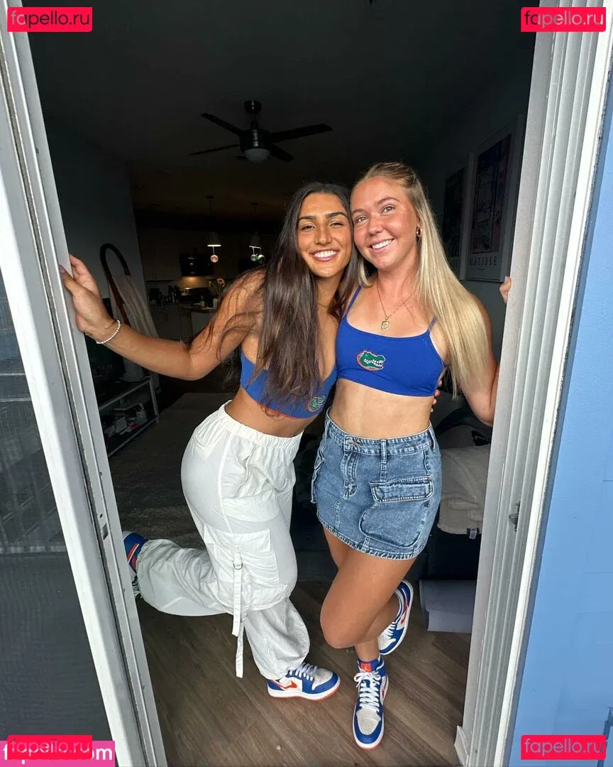 Anna DeLeon Onlyfans Photo Gallery 