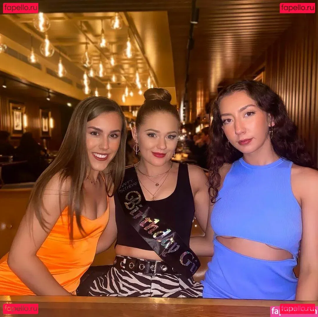 Tia Wilkins Onlyfans Photo Gallery 