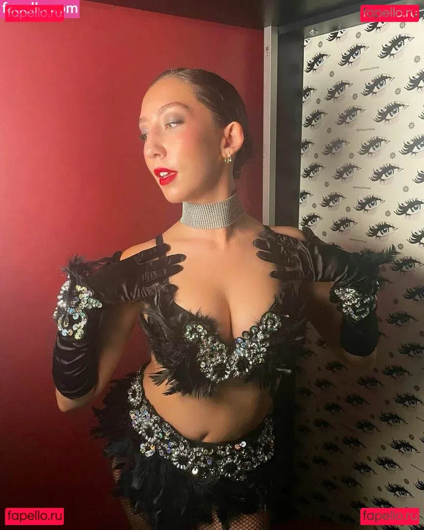 Tia Wilkins Onlyfans Photo Gallery 