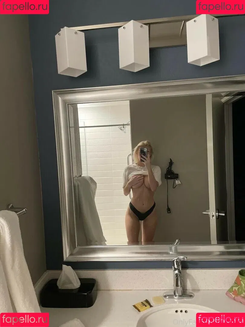 HayMartinn Onlyfans Photo Gallery 