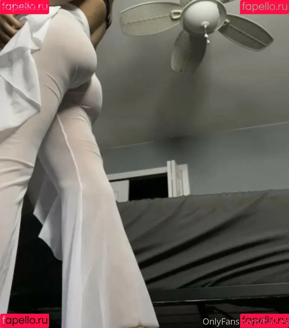 HayMartinn Onlyfans Photo Gallery 