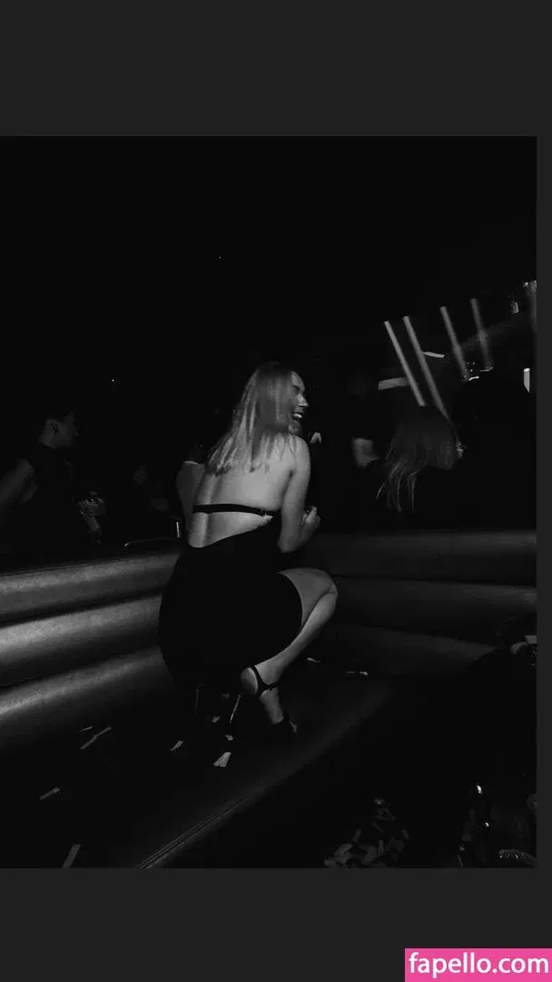 HayMartinn Onlyfans Photo Gallery 