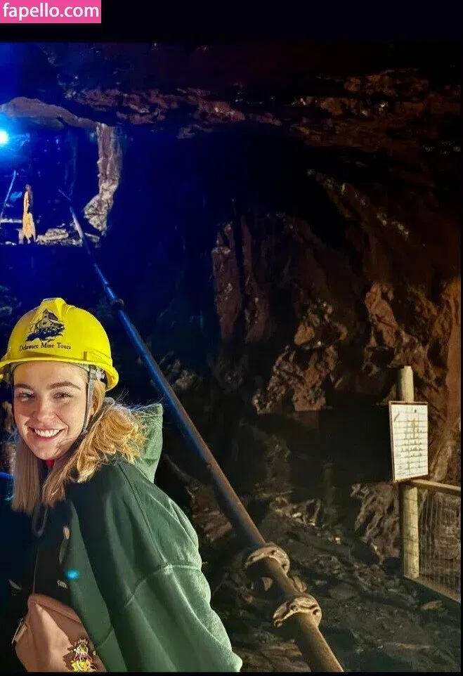 HayMartinn Onlyfans Photo Gallery 