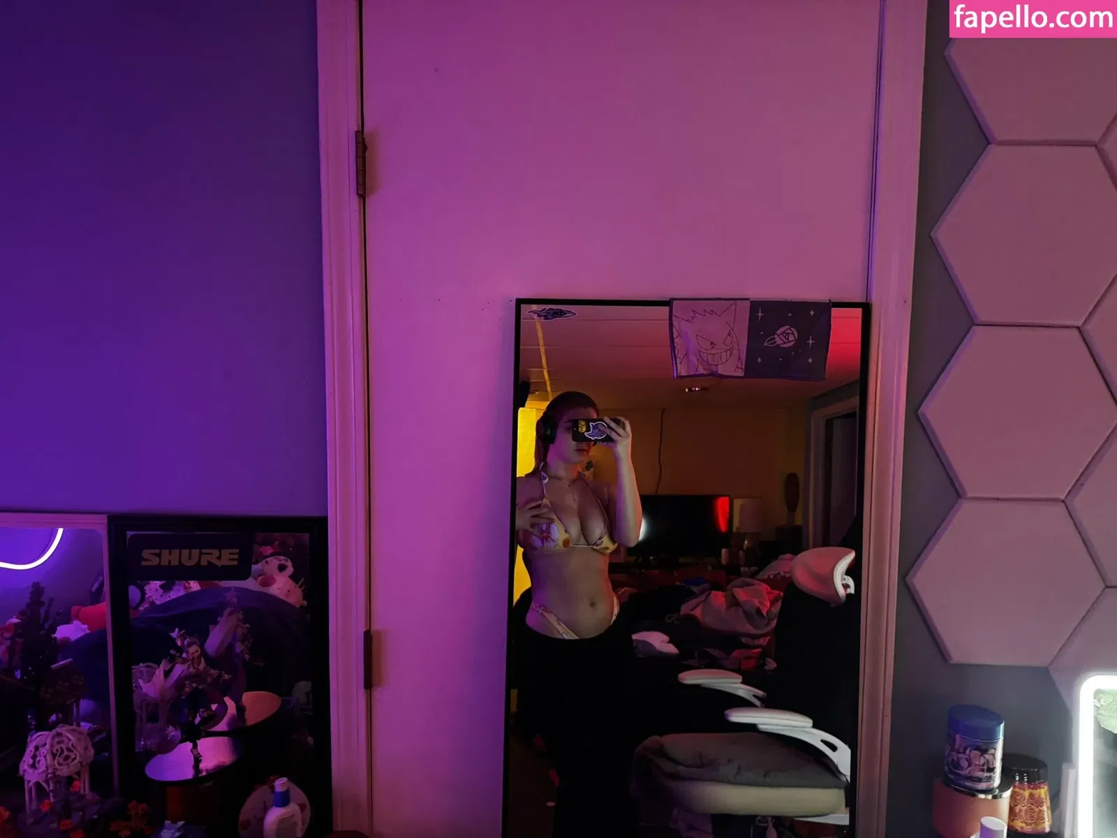 HayMartinn Onlyfans Photo Gallery 