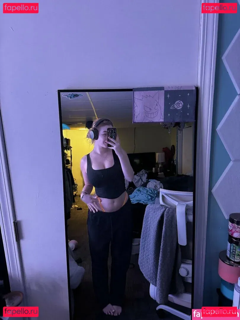 HayMartinn Onlyfans Photo Gallery 