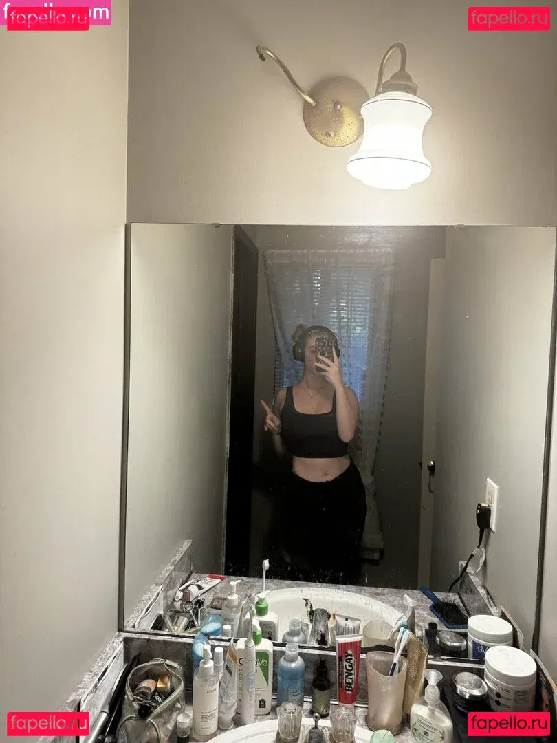 HayMartinn Onlyfans Photo Gallery 