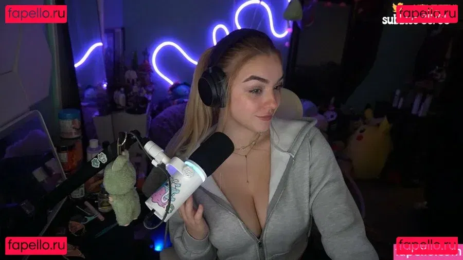 HayMartinn Onlyfans Photo Gallery 