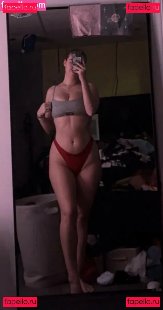 HayMartinn Onlyfans Photo Gallery 