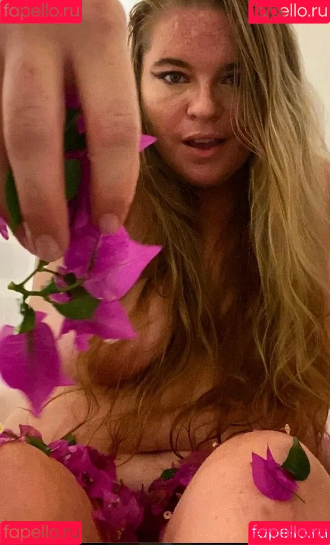 Cecily Barmore Onlyfans Photo Gallery 