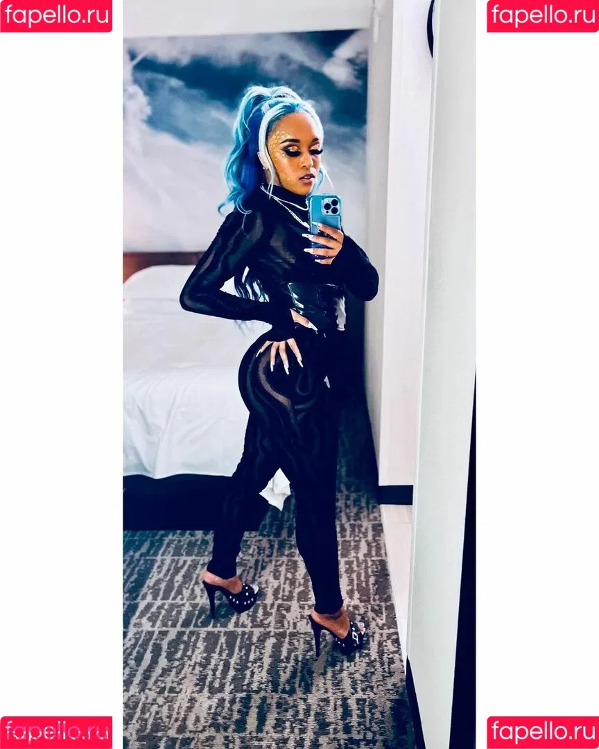 Kiera Hogan Onlyfans Photo Gallery 