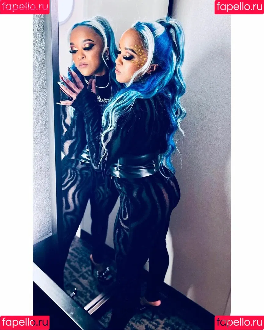 Kiera Hogan Onlyfans Photo Gallery 