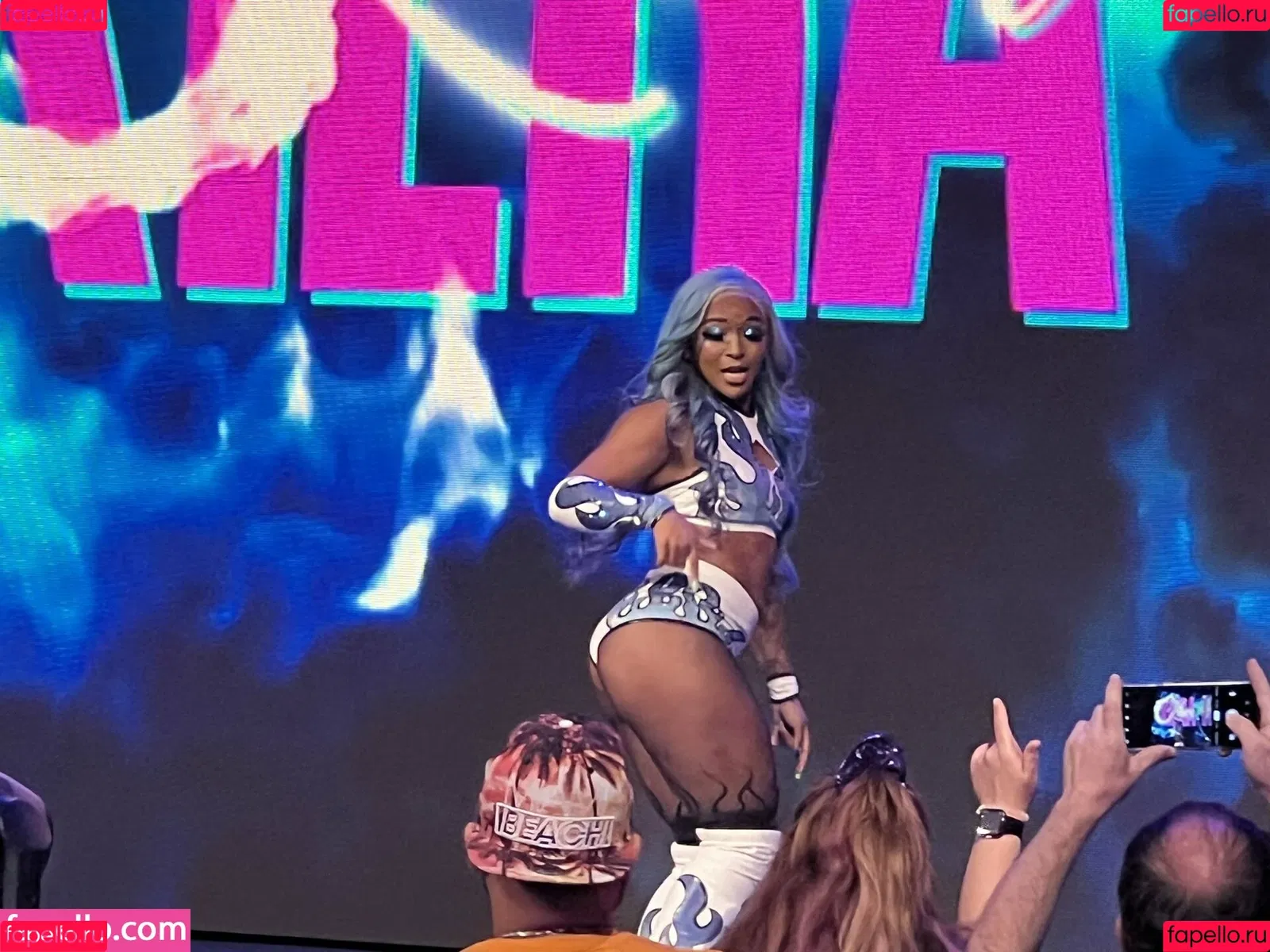 Kiera Hogan Onlyfans Photo Gallery 