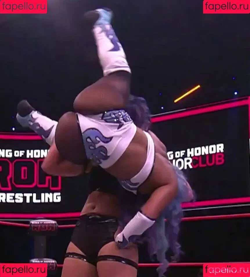 Kiera Hogan Onlyfans Photo Gallery 