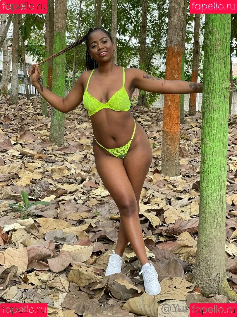 Yuni Nicolee Onlyfans Photo Gallery 