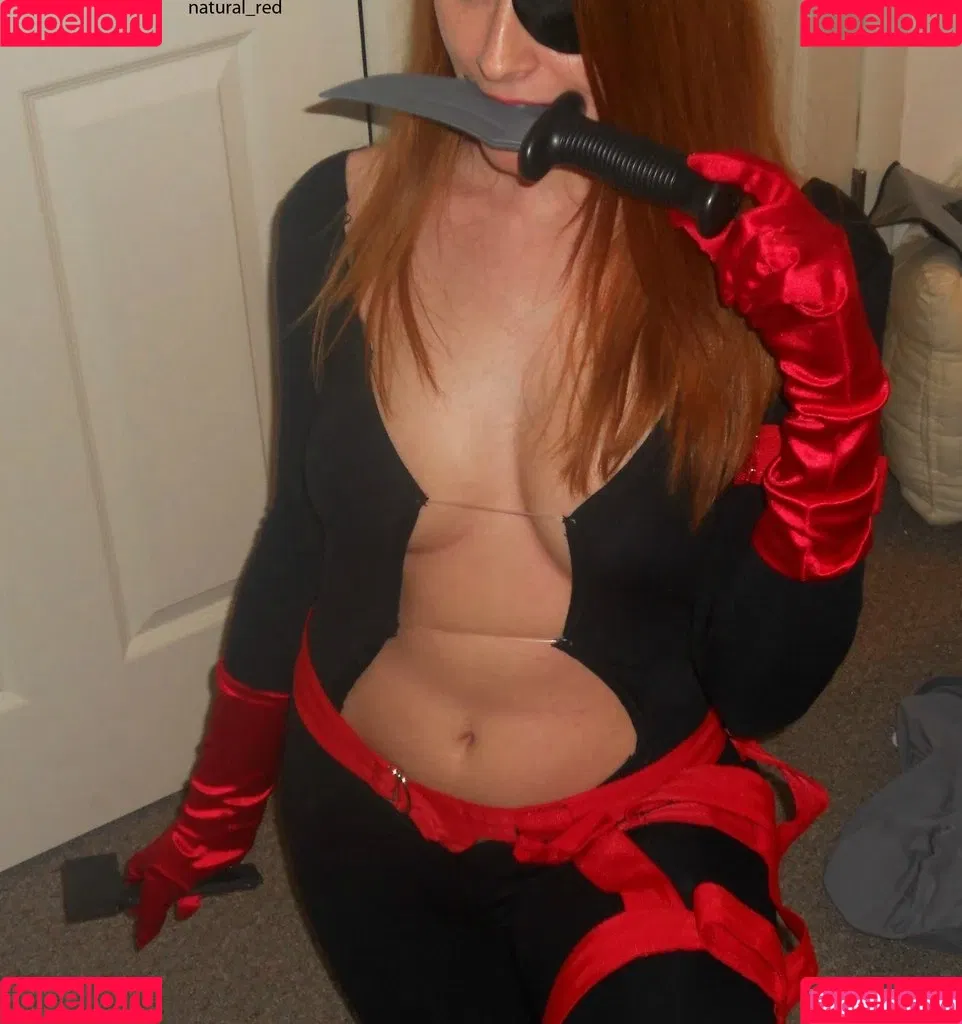Natural_Red Onlyfans Photo Gallery 