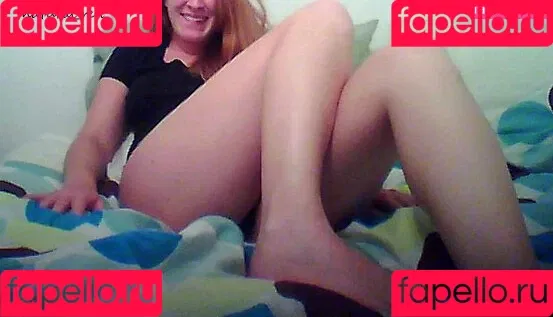 Natural_Red Onlyfans Photo Gallery 