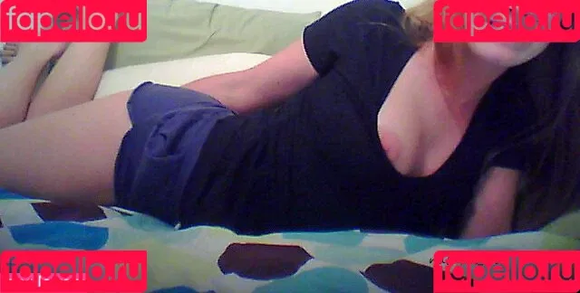 Natural_Red Onlyfans Photo Gallery 