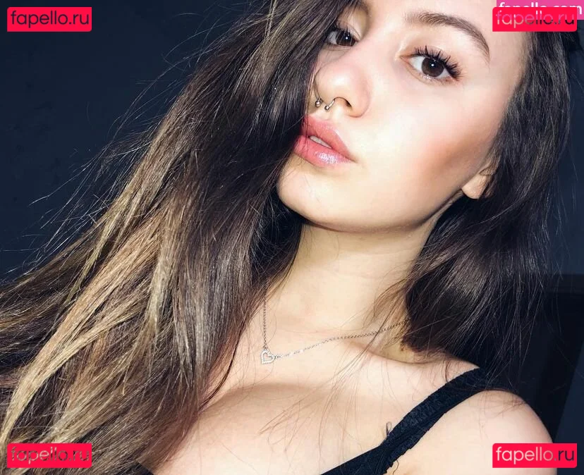 mishelpetuhov Onlyfans Photo Gallery 