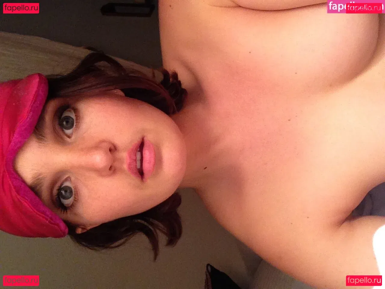 Chloe Fineman Onlyfans Photo Gallery 