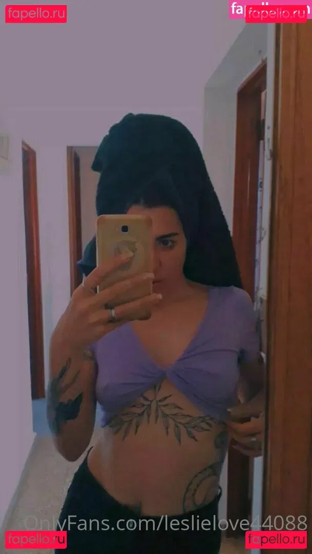 leslielove44088 Onlyfans Photo Gallery 