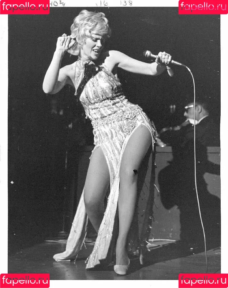 Connie Stevens Onlyfans Photo Gallery 